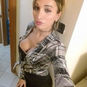 Vrouw (32) zoekt sex in Waals-Brabant