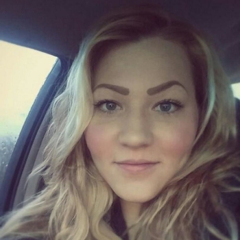 30 jarige vrouw zoekt contact voor sex in Genk, Vlaams-Limburg