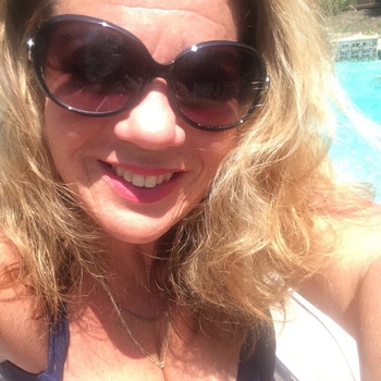 Vrouw (48) zoekt sex in Luik